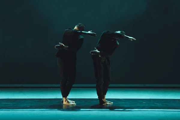 DISCULPA DE SI TE PRESENTO COMO QUE NO TE CONOZCO